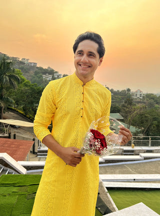 Jompers Men's Embroiderd Kurtas