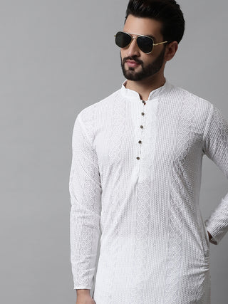 Jompers Men White Embroidered Kurta Only