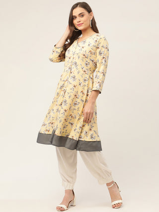 Women Yellow and White Flared Printed kurta