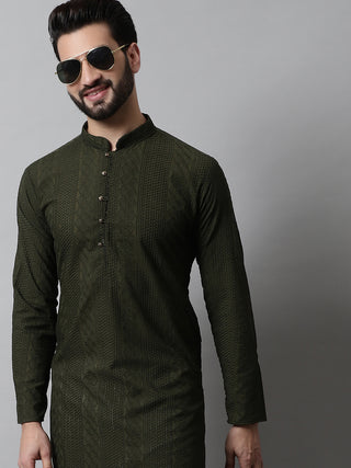 Jompers Men's Embroiderd Kurtas