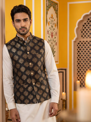 Men's Black Printed Nehru Jacket With Solid Kurta Pyjama