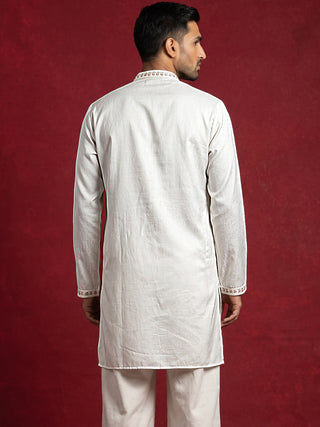 Men's Silk Blend Embroidered Kurta