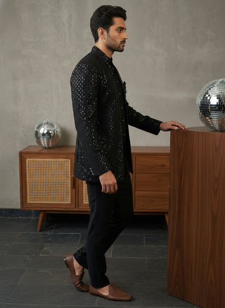 Men’s Premium Embroidered Indo-Western Set