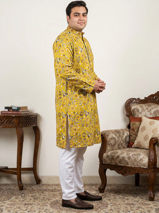Embroidered Kurta Set For Men