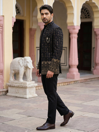 Men's Velvet Embroidered Indo-Western Set
