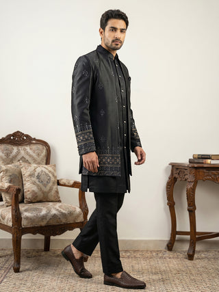 Men Embroidered Cotton Blend Indo-Western Set