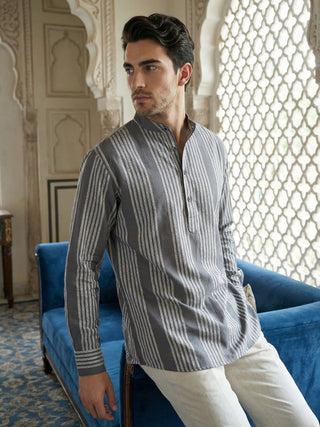 Stripe Pattern Cotton Blend Ethnic Kurta