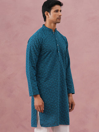 Traditional Cotton Blend Embroidered Kurta