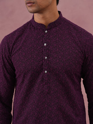 Traditional Cotton Blend Embroidered Kurta