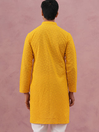 Traditional Cotton Blend Embroidered Kurta