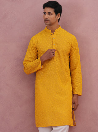 Traditional Cotton Blend Embroidered Kurta