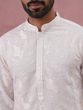 Men's Embroidered Silk Blend Kurta