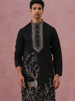 Men Ethnic Embroidered Kurta