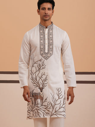 Men Ethnic Embroidered Kurta