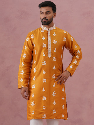 Men’s Embroidered Silk Blend Kurta
