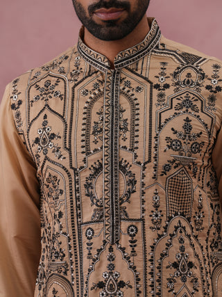 Men’s Silk Blend Embroidered Kurta