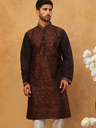 Men’s Silk Blend Embroidered Kurta