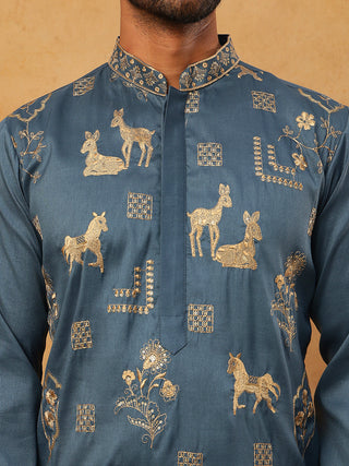 Men Silk Blend Kurta with Embroidery