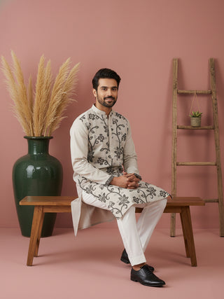 Men’s Silk Blend Embroidered Kurta