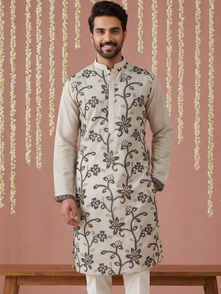 Men’s Silk Blend Embroidered Kurta