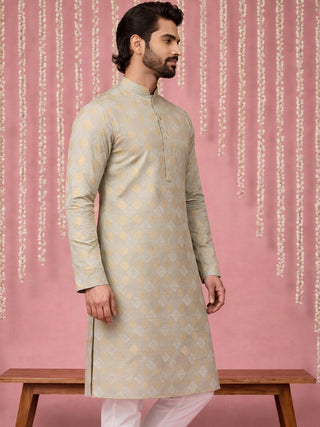 Men Cotton Blend Kurta with Foil Print