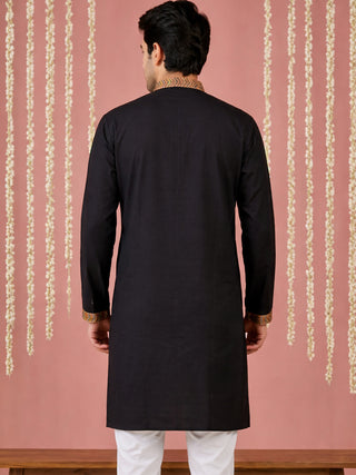 Men Embroidered Silk Blend Kurta