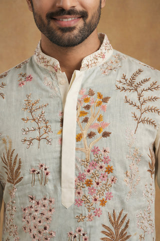 Men Embroidered Silk Blend Kurta