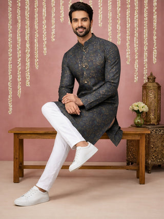 Men Cotton Blend Kurta with Foil Print