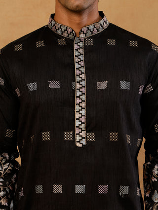 Silk Blend Embroidered Kurta for Men