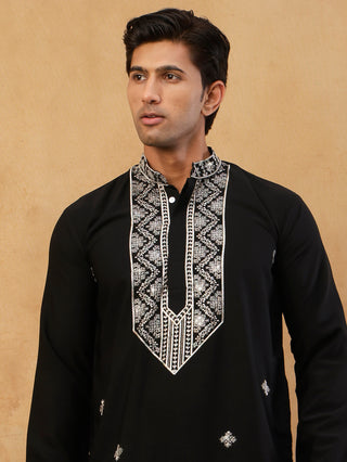Embroidered Silk Blend Straight Kurta