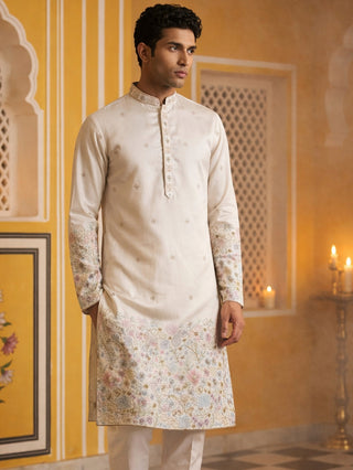 Men Silk Blend Embroidered Kurta