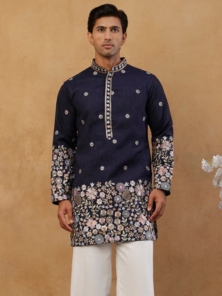 Men Silk Blend Embroidered Kurta