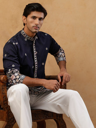 Men Silk Blend Embroidered Kurta