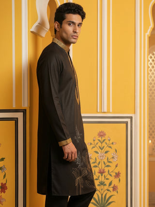Men Embroidered Silk Blend Kurta