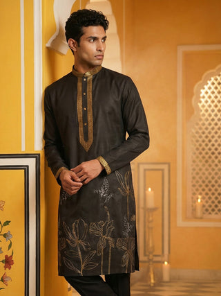 Men Embroidered Silk Blend Kurta