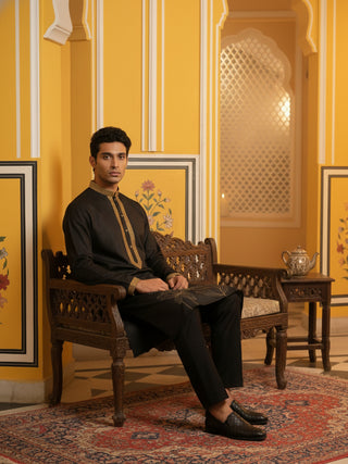 Men Embroidered Silk Blend Kurta