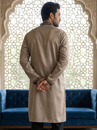 Men Embroidered Silk Blend Kurta