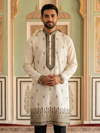 Men Embroidered Silk Blend Kurta