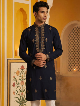 Men Japanese Fabric Embroidered Kurta