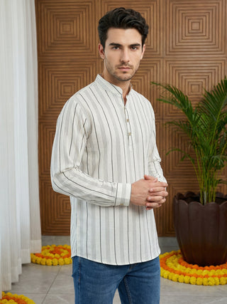 Men Cotton Blend Striped Short Kurta