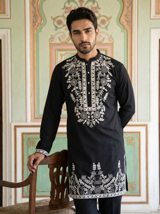 Men Japanese Fabric Embroidered Kurta