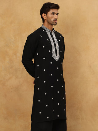 Men's Japanese Imported Embroidered Kurta