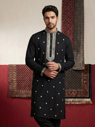 Men Ethnic Black Embroidered Kurta