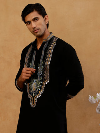 Cotton Blend Ethnic Embroidered Kurta