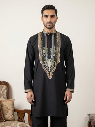 Black Cotton Blend Ethnic Embroidered Kurtas