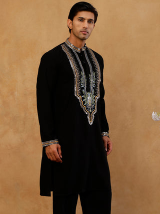 Cotton Blend Ethnic Embroidered Kurta