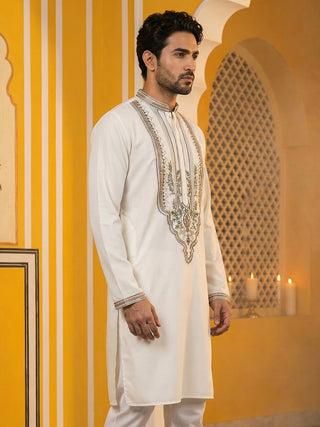 Cream Cotton Blend Ethnic Embroidered Kurta