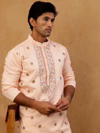 Men Silk Blend Embroidered Kurta