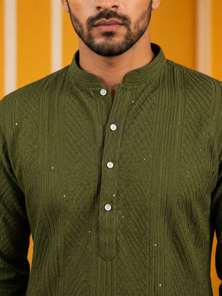 Men’s Silk Blend Thread Work Kurta