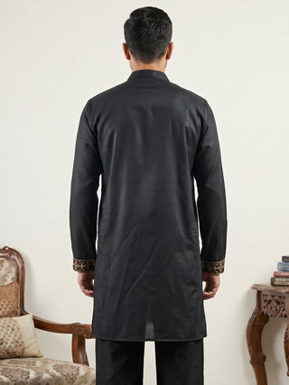 Cotton Blend Floral Embroidered Kurta